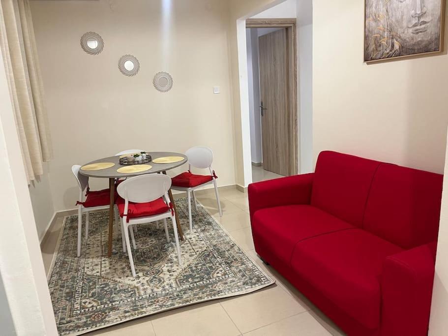 Elena S Apartment Mégara エクステリア 写真